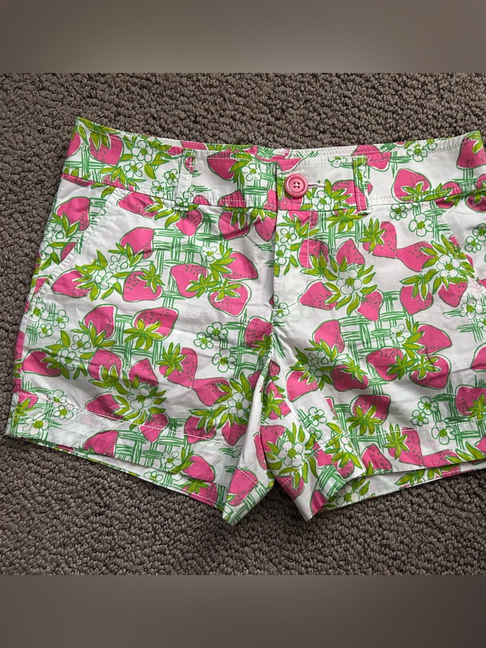 Lilly Pulitzer Crème Fraiche Strawberry Shorts